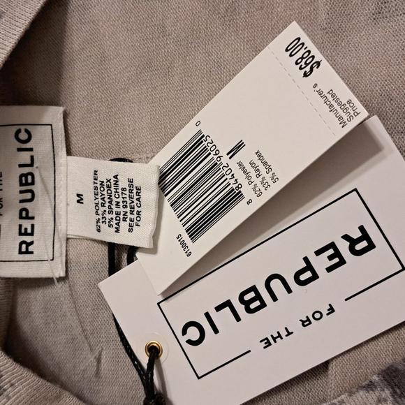 NWT For The Republic lightweight sweater - Picture 4 of 4